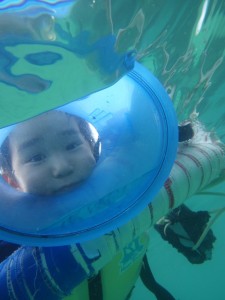 4歳児ちゃんは箱メガネ