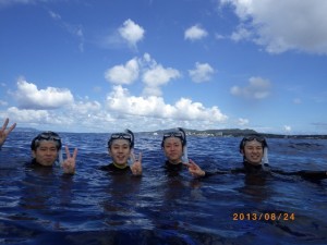 こんな方まで泳ぎます！！