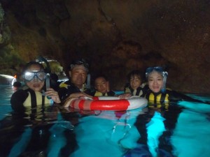 青の洞窟_沖縄恩納村