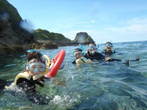 青の洞窟へ泳いでいきますよ～